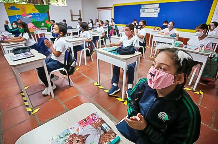 Cuáles son los 5 mejores colegios del Perú