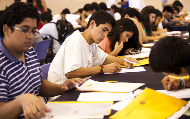 Dónde conviene estudiar diseño gráfico en Perú: comparación entre Toulouse Lautrec e ISIL